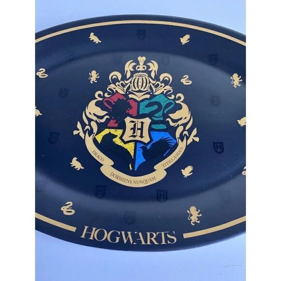 Harry Potter Hogwarts Oval Serving Platter Tray Ceramic Black/Gold Crests NEW - Picture 2 of 9